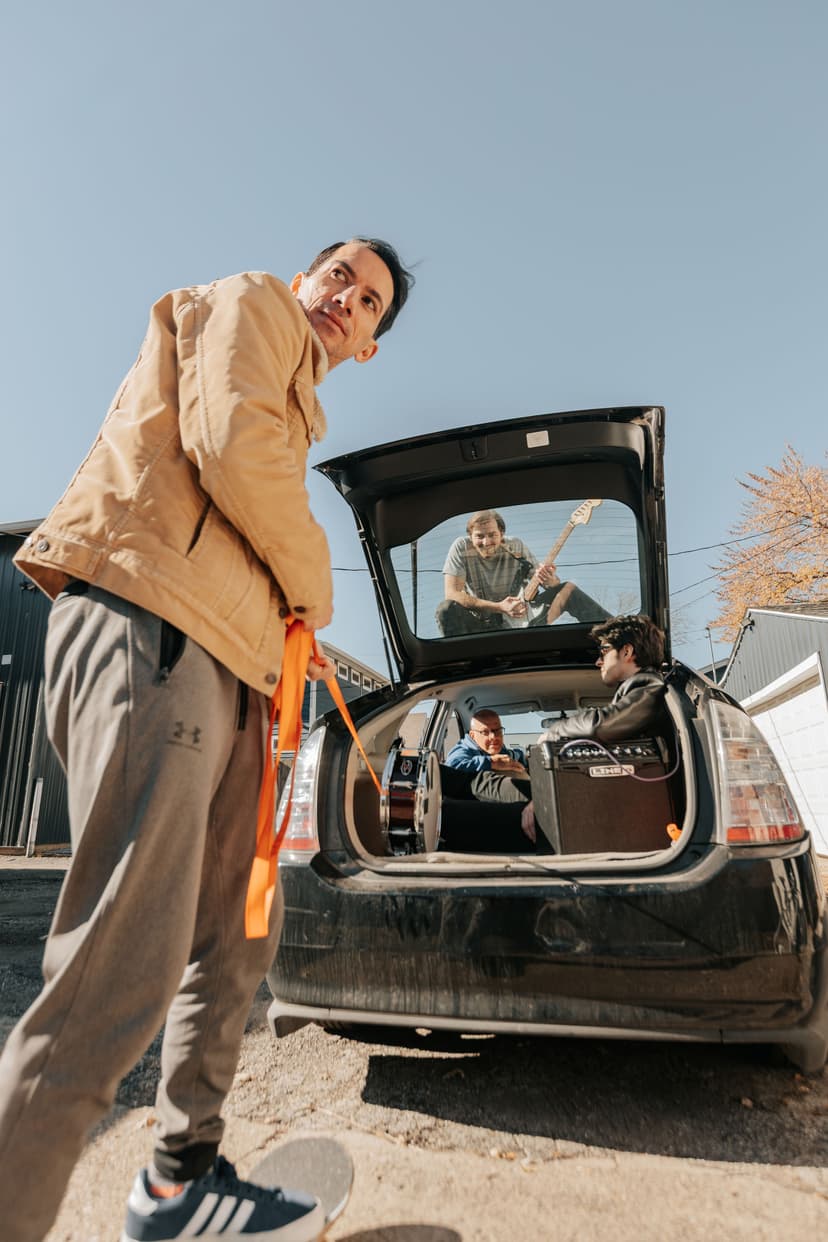 nopeople loading gear into car